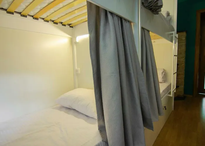 Friends Hostel Lviv Rustaveli Str